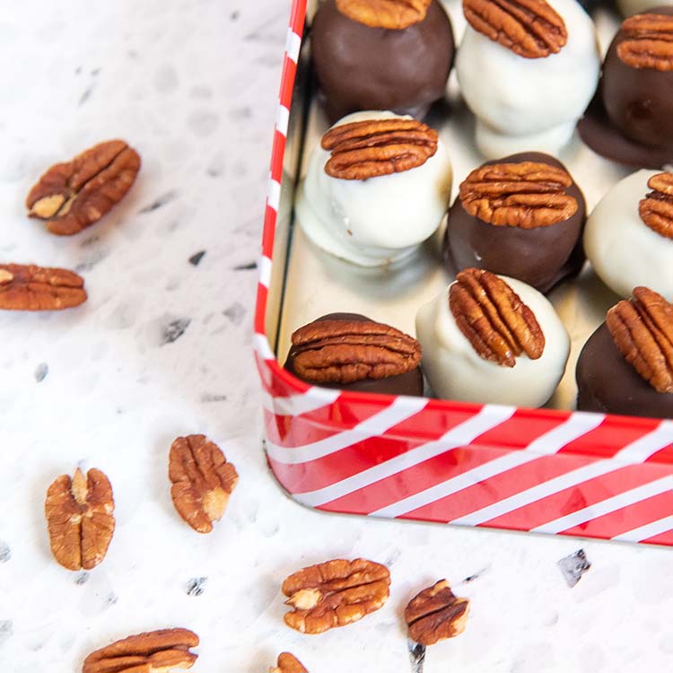 No-Bake Pecan Pie Truffles